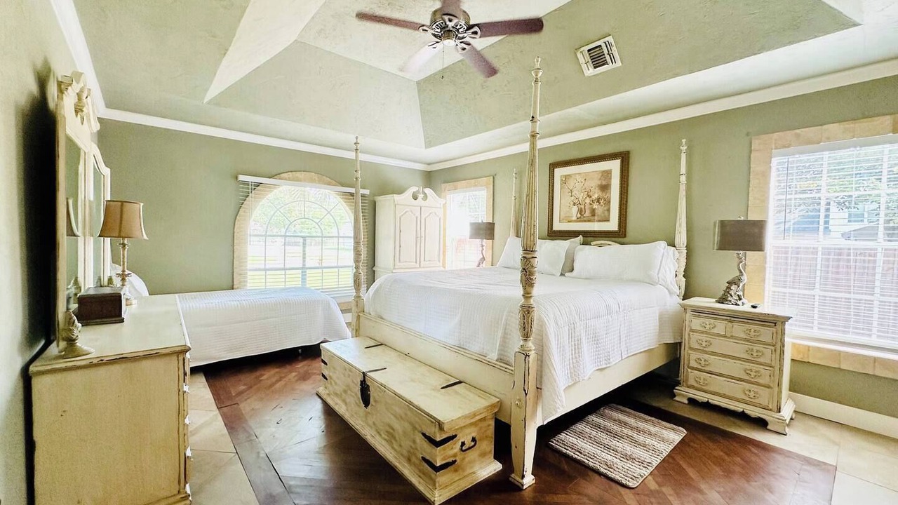 Photo of Bedroom in Somerville