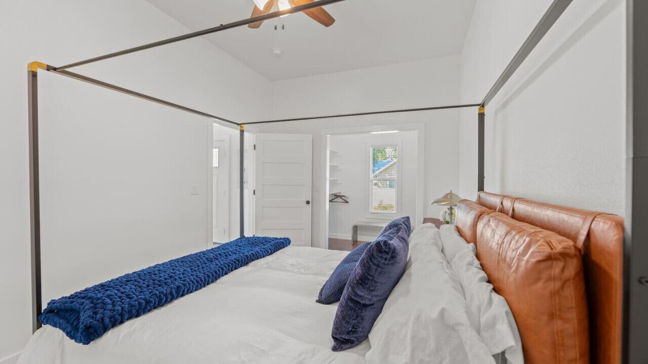 Photo of Bedroom in La Grange