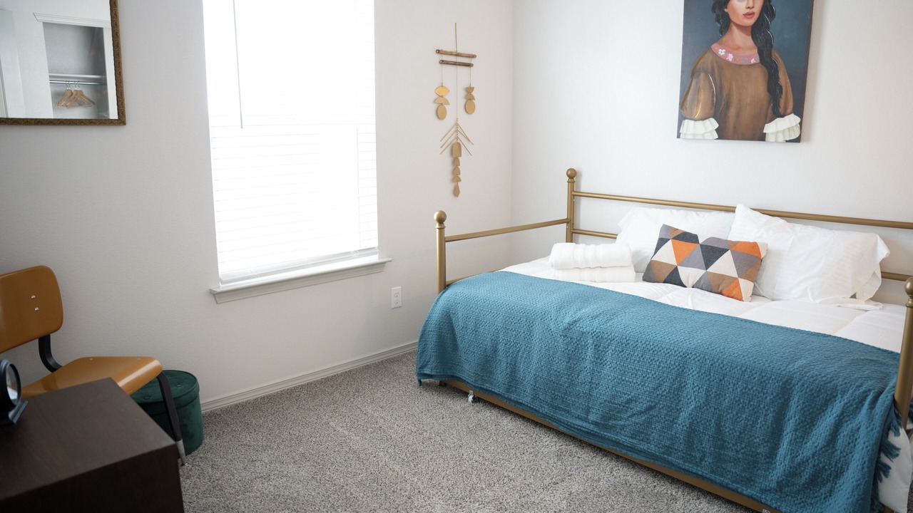 Photo of Bedroom in Biggs Field