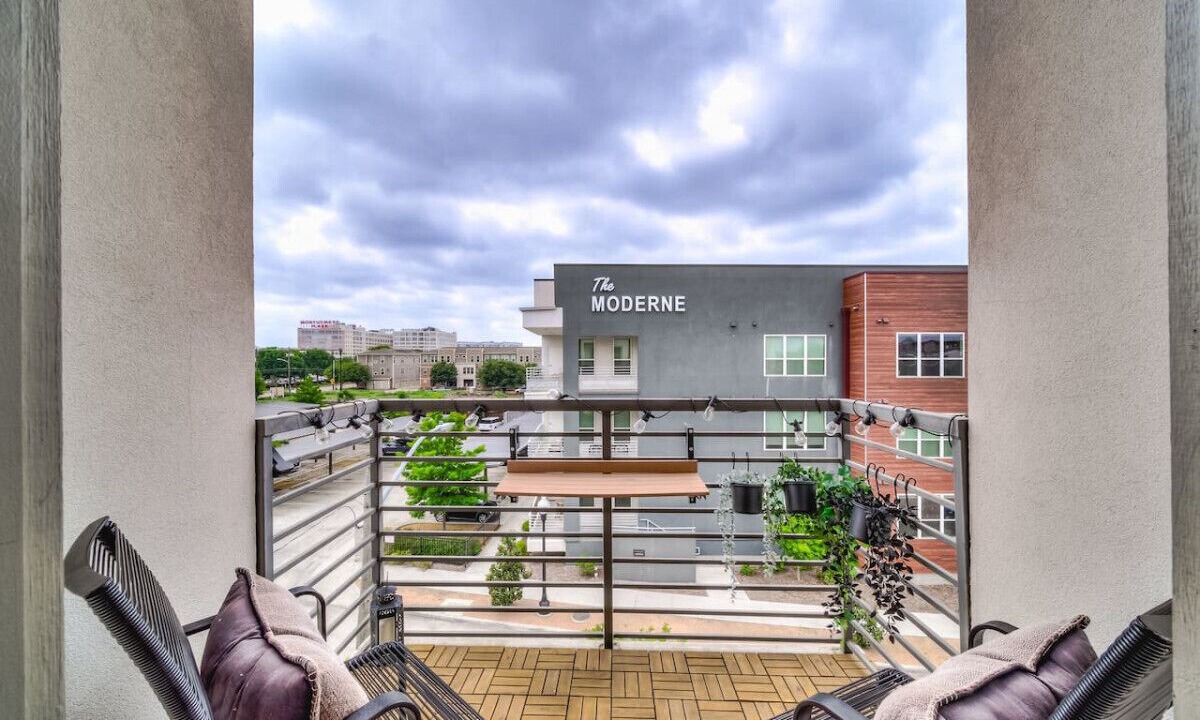 Photo of Patio Balcony in Fort Worth