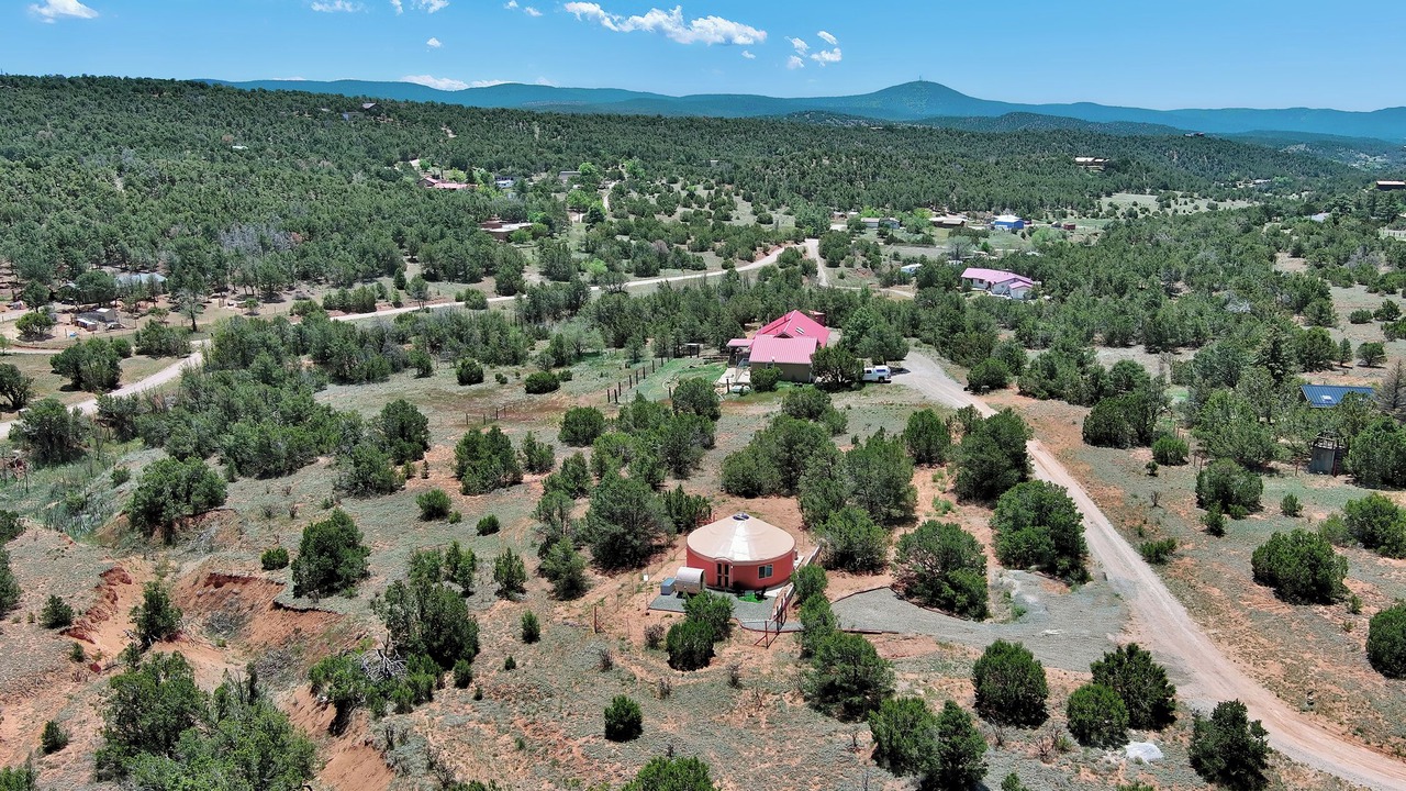 Photo of Outdoor in Zuzax