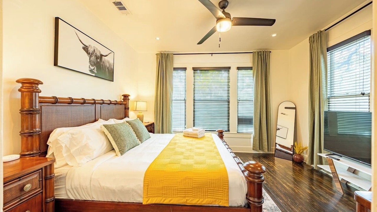 Photo of Bedroom in Travis Heights