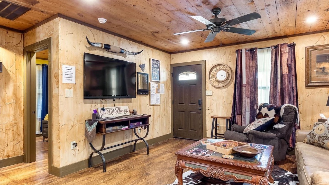 Photo of Livingroom in Fort Worth