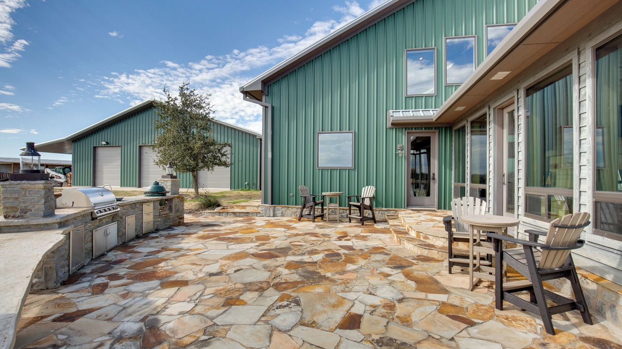 Photo of Outdoor in Elmo