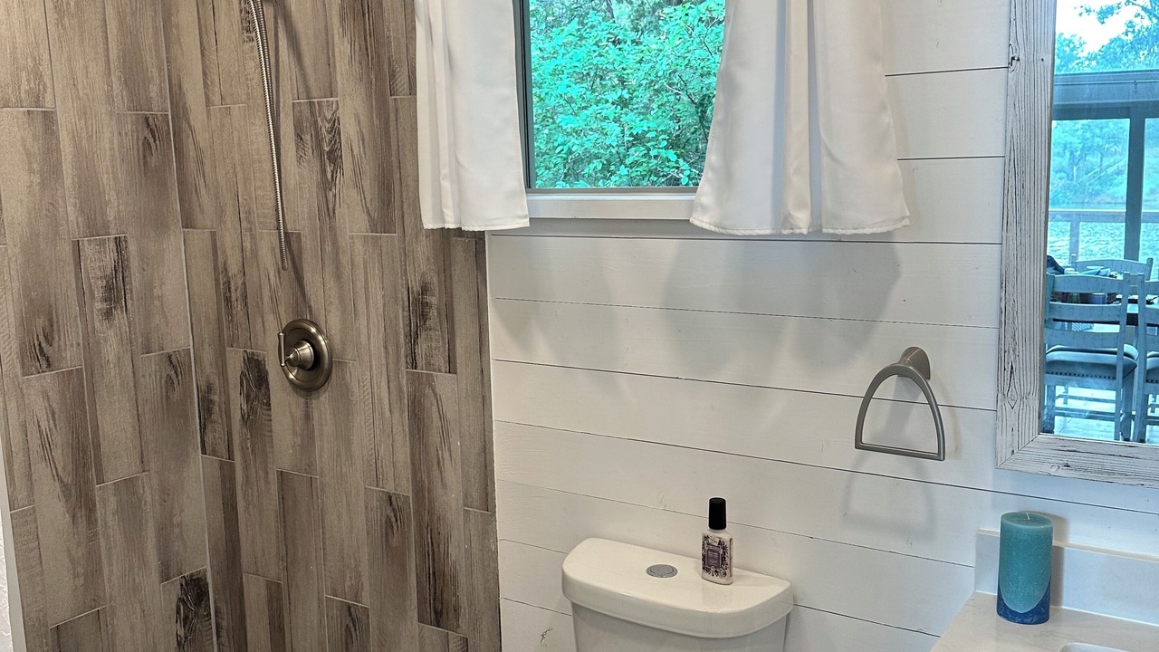 Photo of Bathroom in Graham