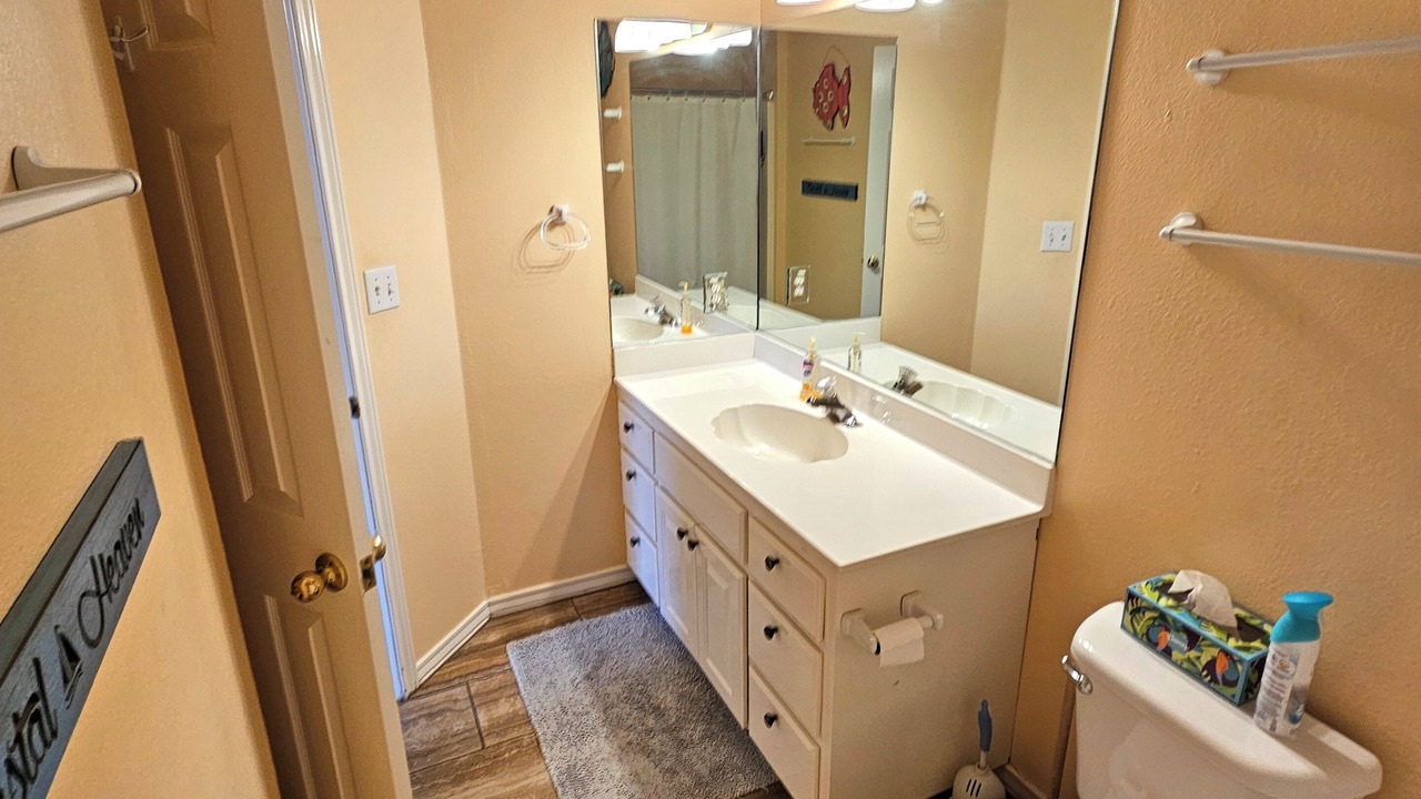 Photo of Bathroom in Key Allegro