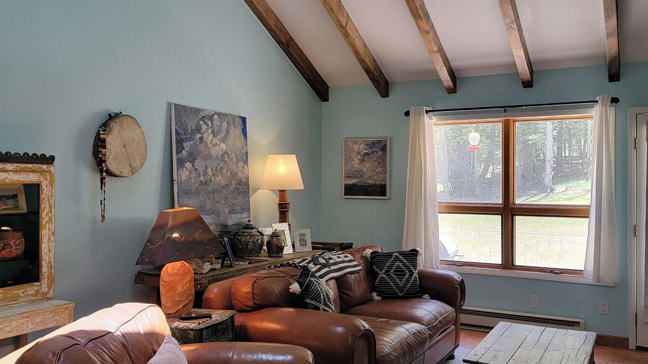 Photo of Livingroom in Cloudcroft