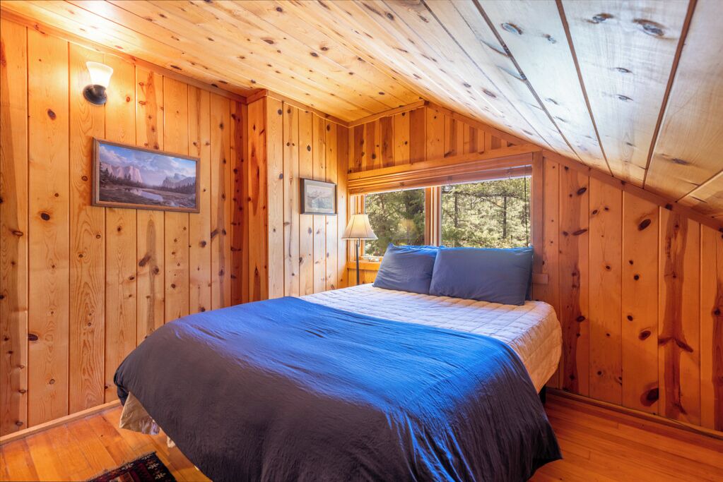 Photo of Bedroom in Bayfield