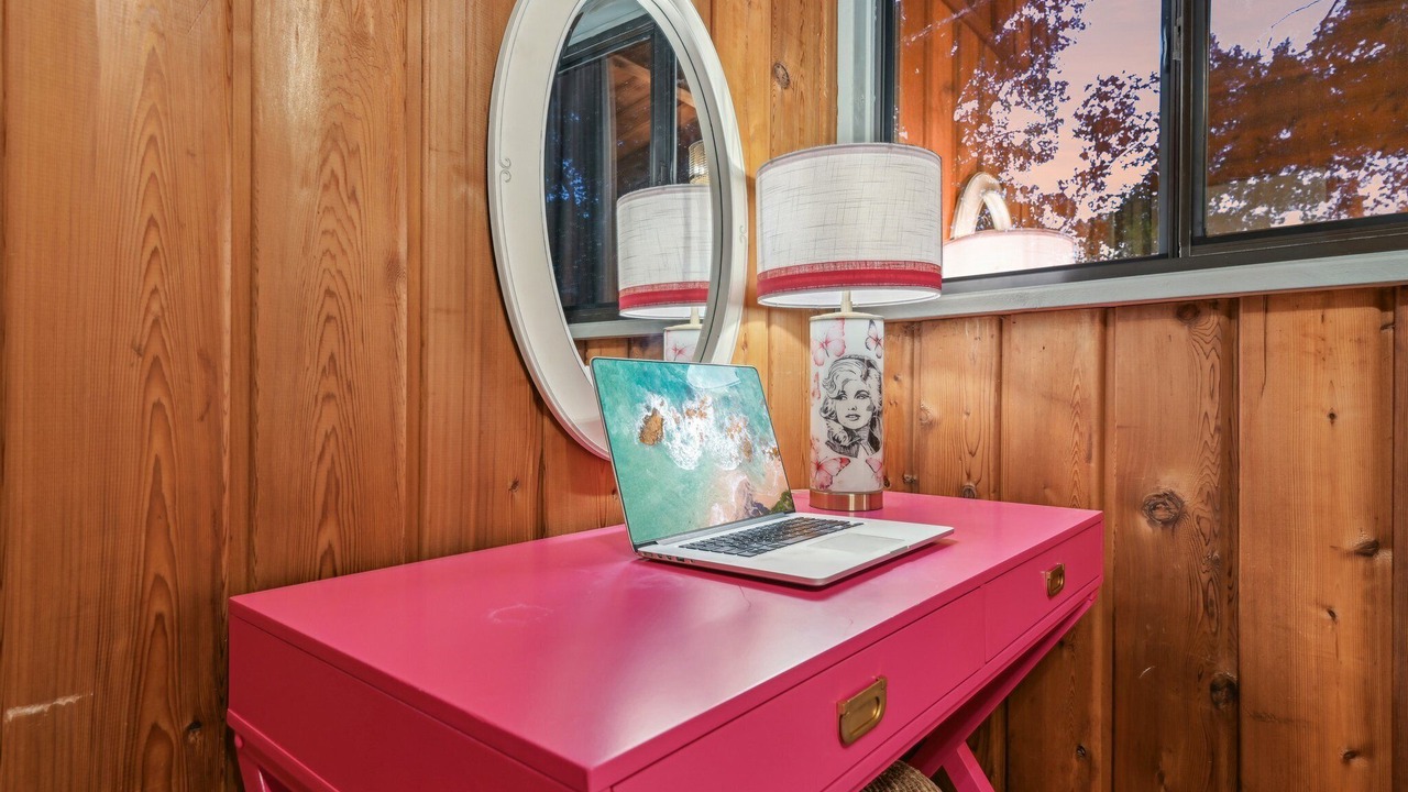 Photo of Bedroom in Enchanted Oaks
