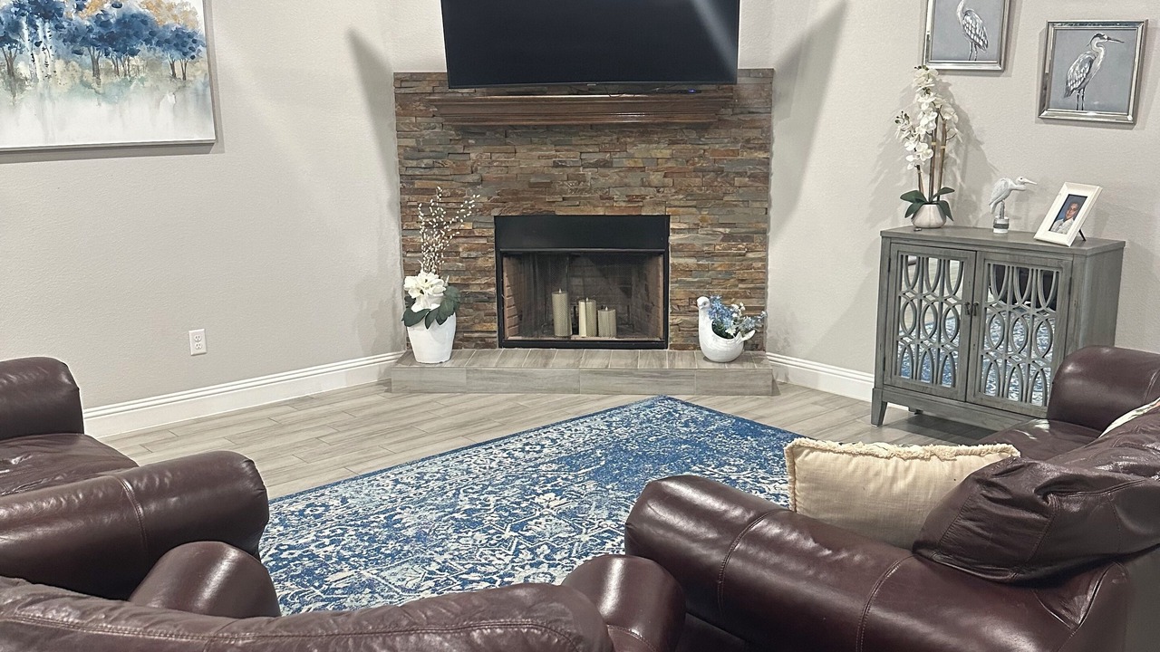 Photo of Livingroom in Azle