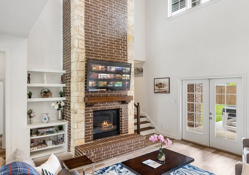 Photo of Livingroom in Lakewood Village