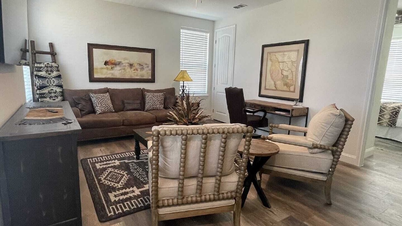 Photo of Livingroom in Stephenville