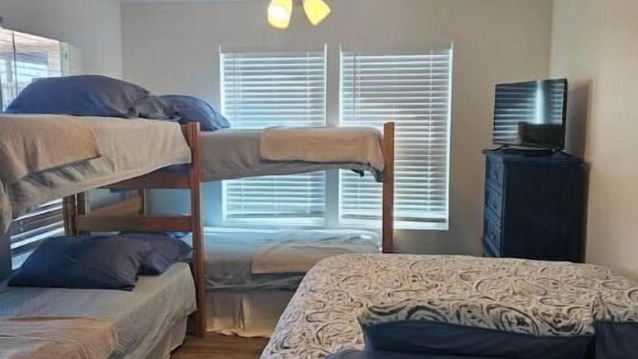 Photo of Bedroom in Oatmeal