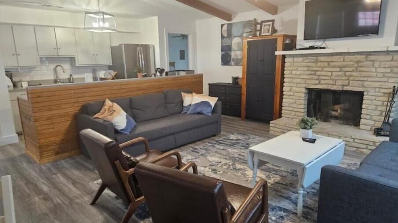 Photo of Livingroom in Oatmeal