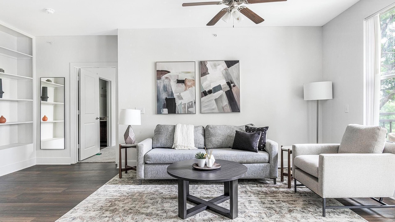 Photo of Livingroom in Irving