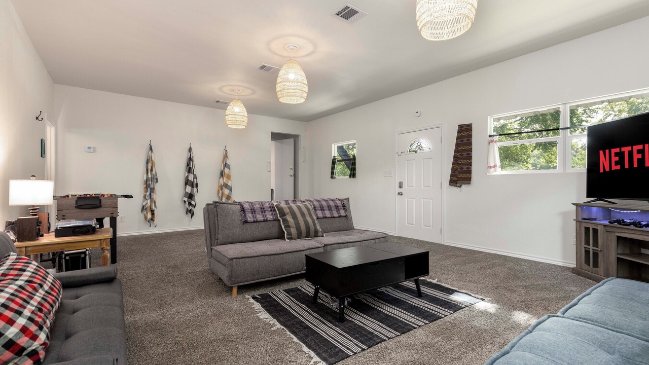 Photo of Livingroom in Dennis
