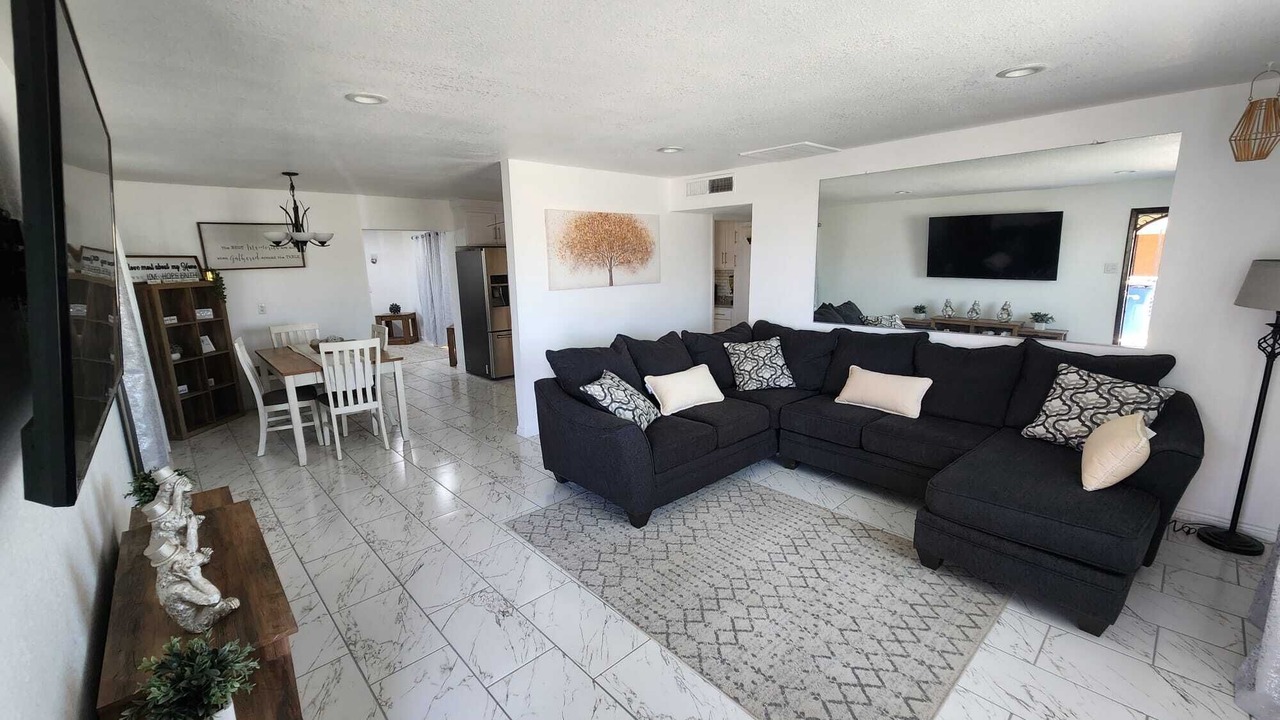 Photo of Livingroom in Northeast El Paso