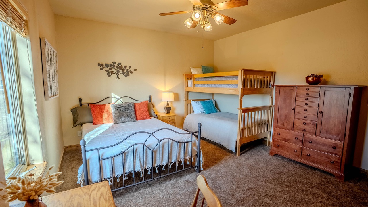 Photo of Bedroom in Pagosa Springs