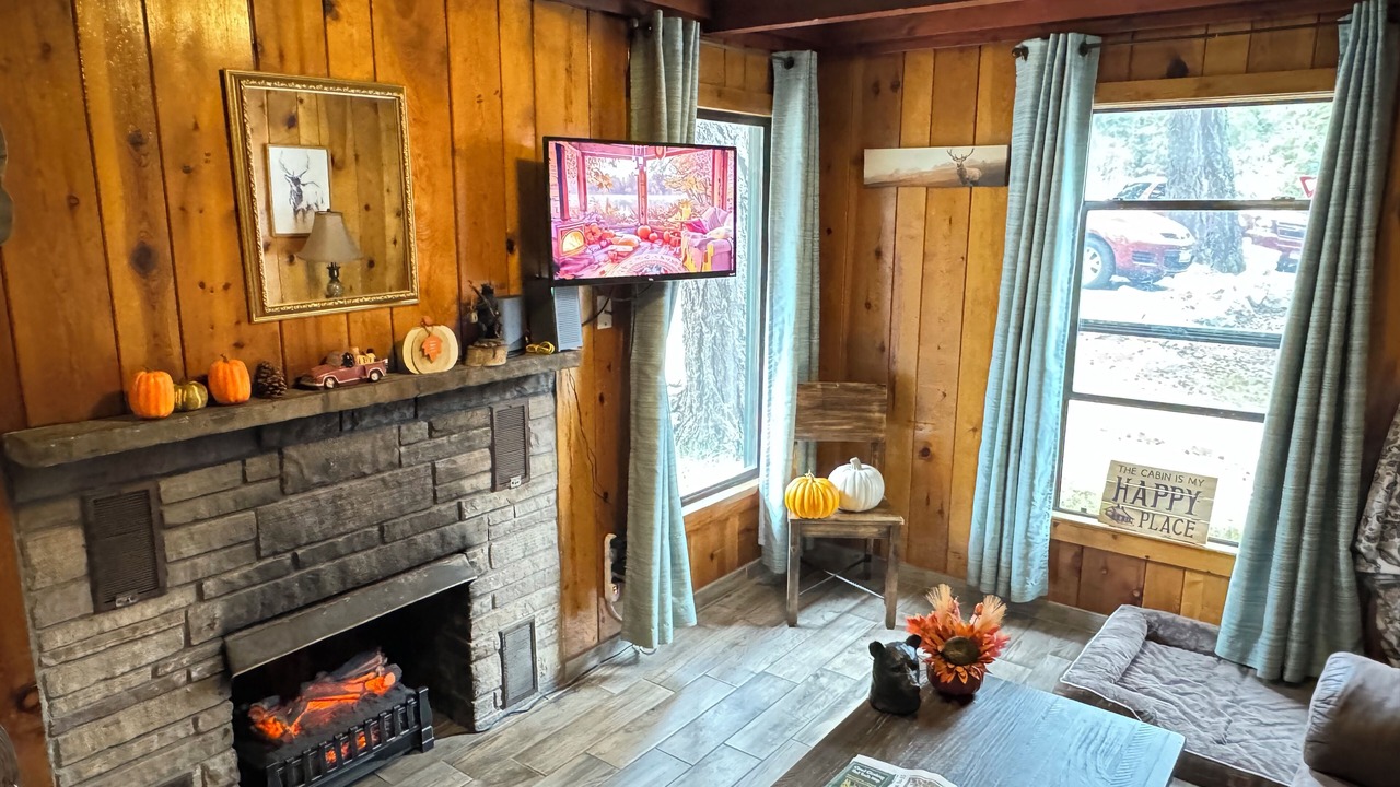 Photo of Livingroom in Cloudcroft