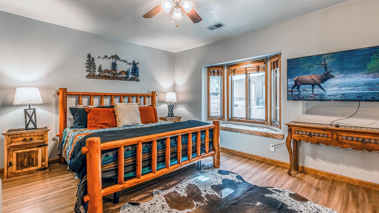 Photo of Bedroom in Ruidoso