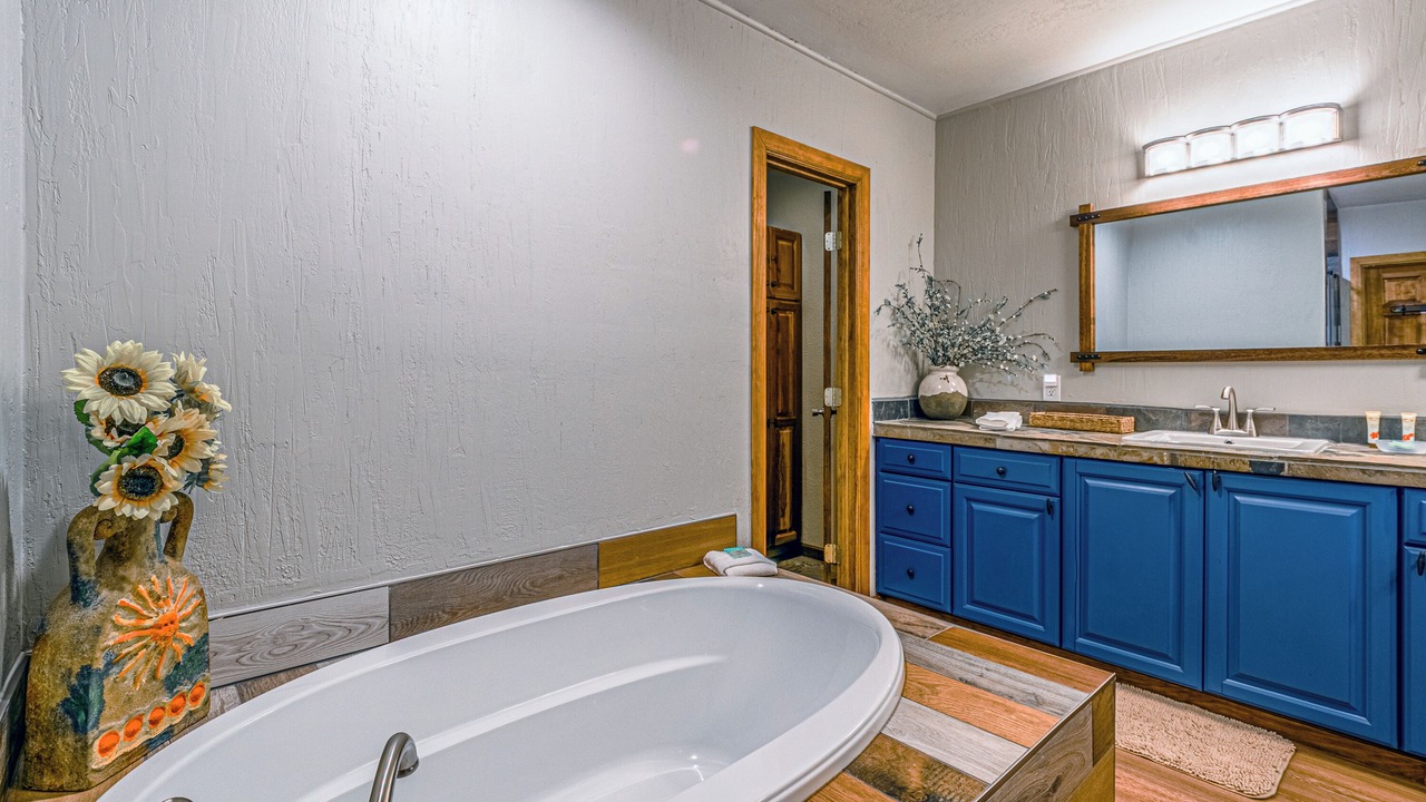 Photo of Bathroom in Ruidoso