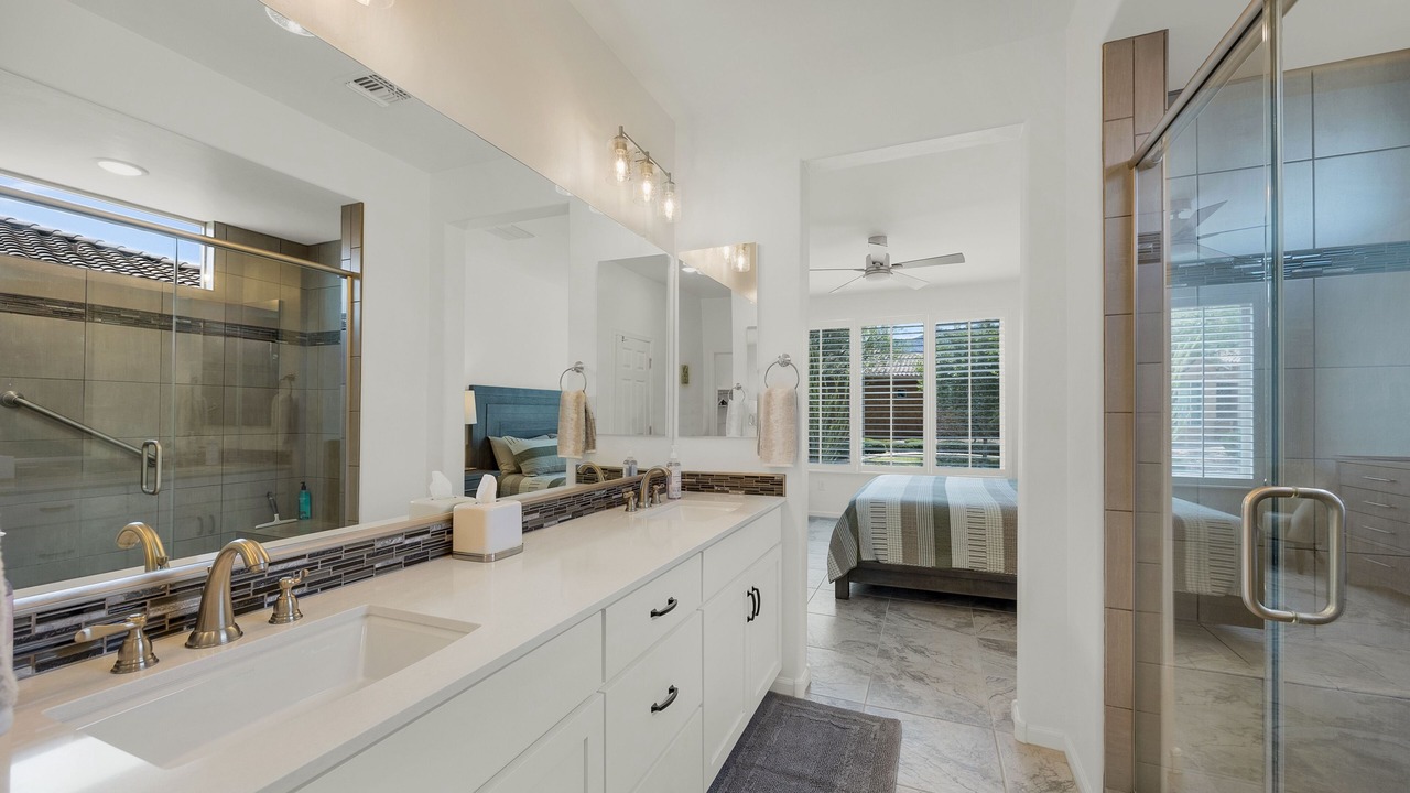 Photo of Bathroom in Saddlebrooke