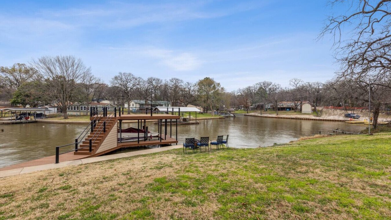 Photo of Patio Balcony in Gun Barrel City