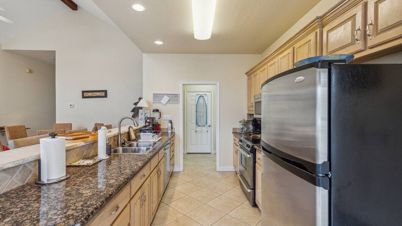 Photo of Kitchen in Gun Barrel City