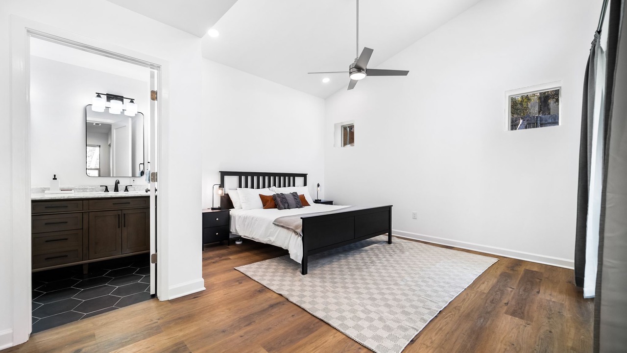 Photo of Bedroom in South Congress