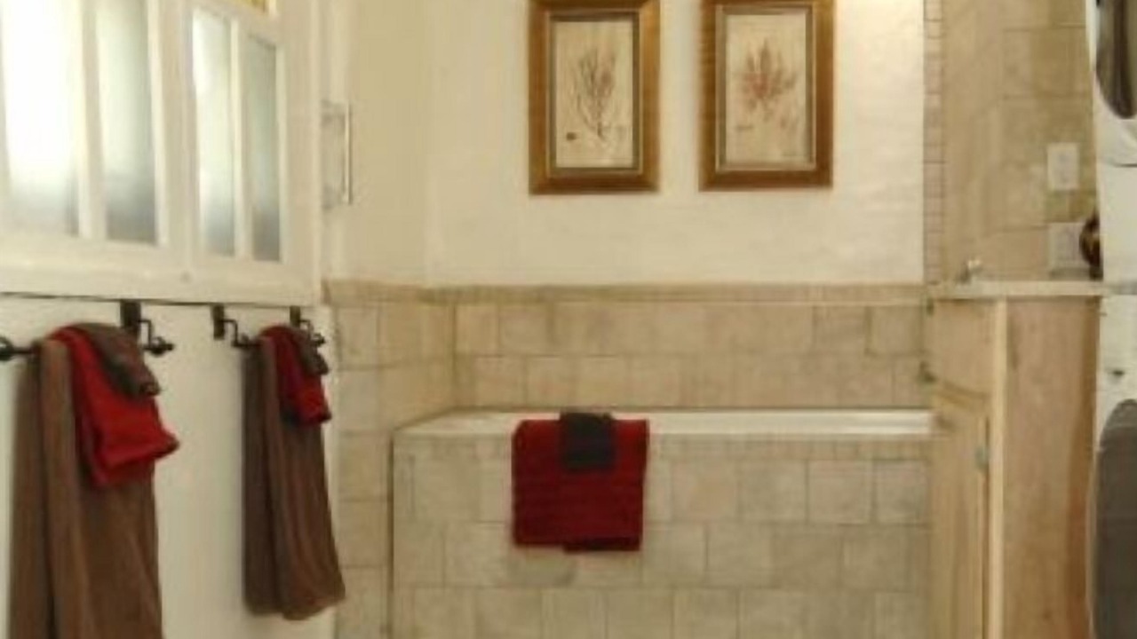 Photo of Bathroom in Historic Eastside