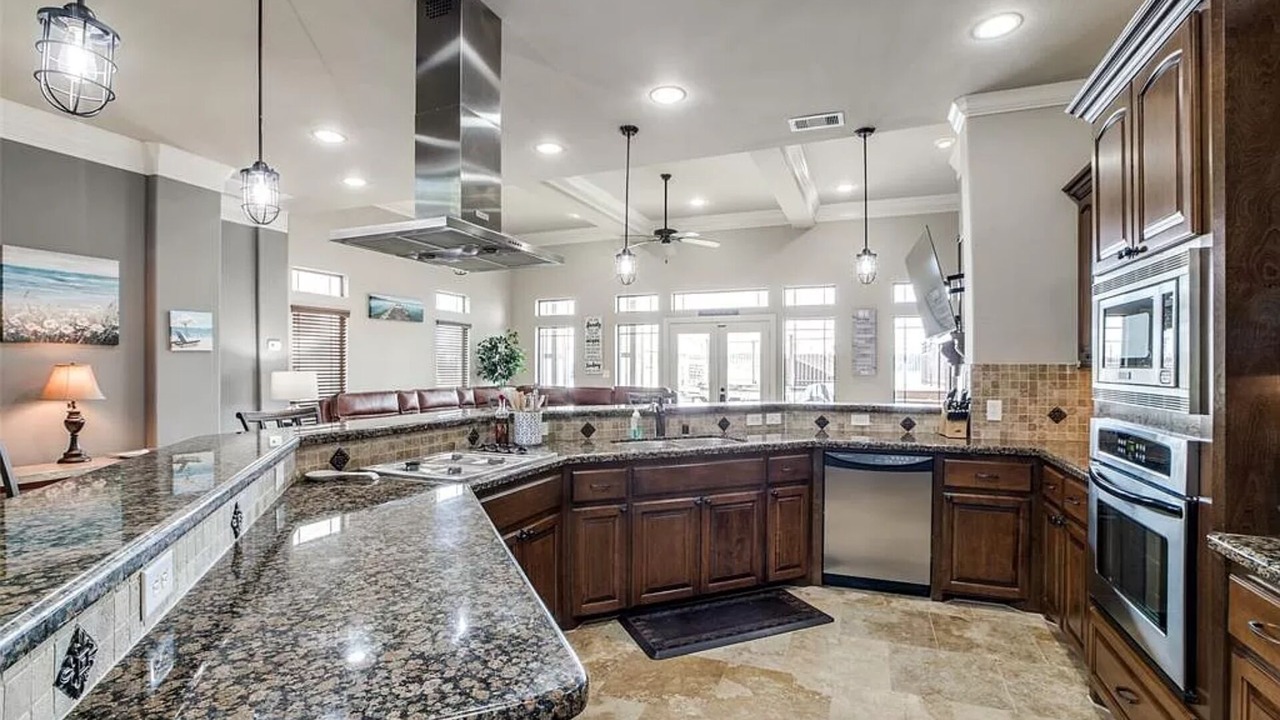 Photo of Kitchen in April Sound