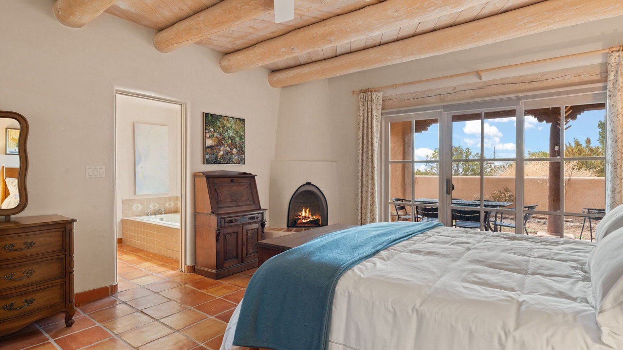 Photo of Livingroom in Quail Run