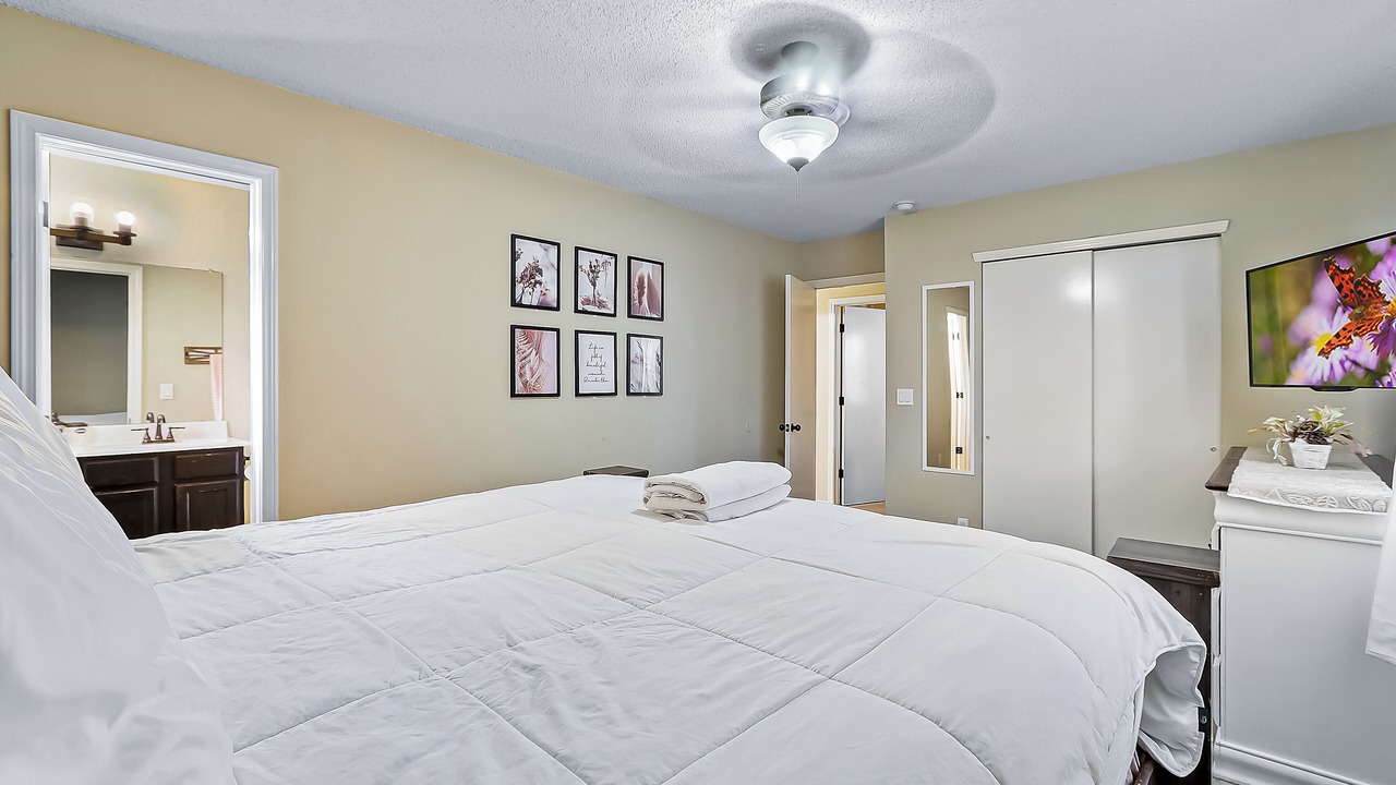 Photo of Bedroom in Biggs Field