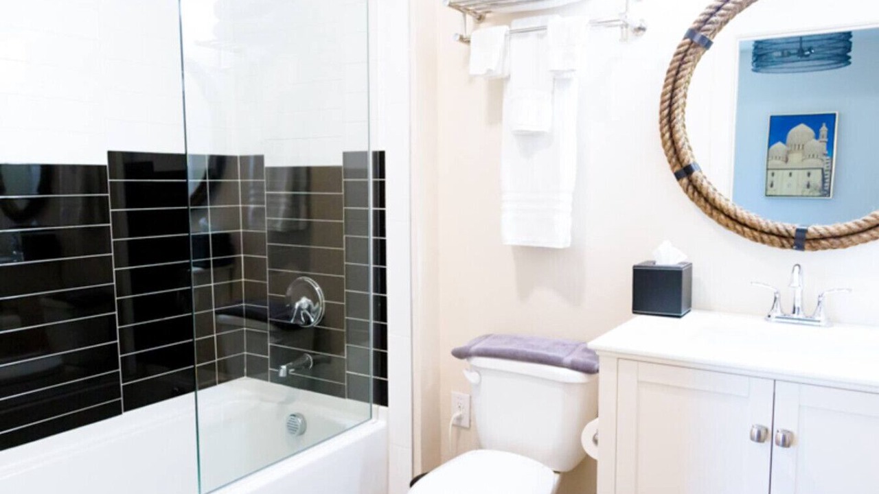 Photo of Bathroom in Kessler