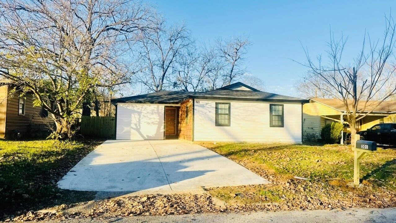 Photo of Outdoor in Central Arlington