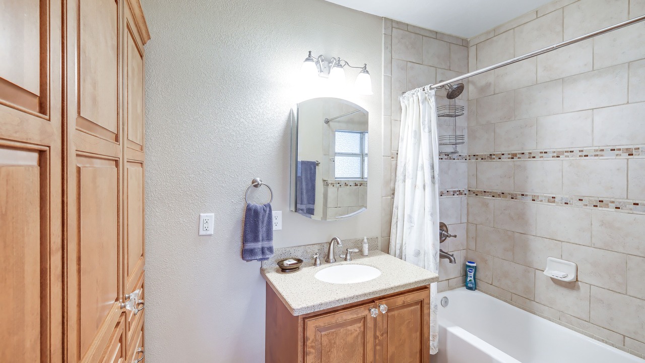 Photo of Bathroom in Lakewood