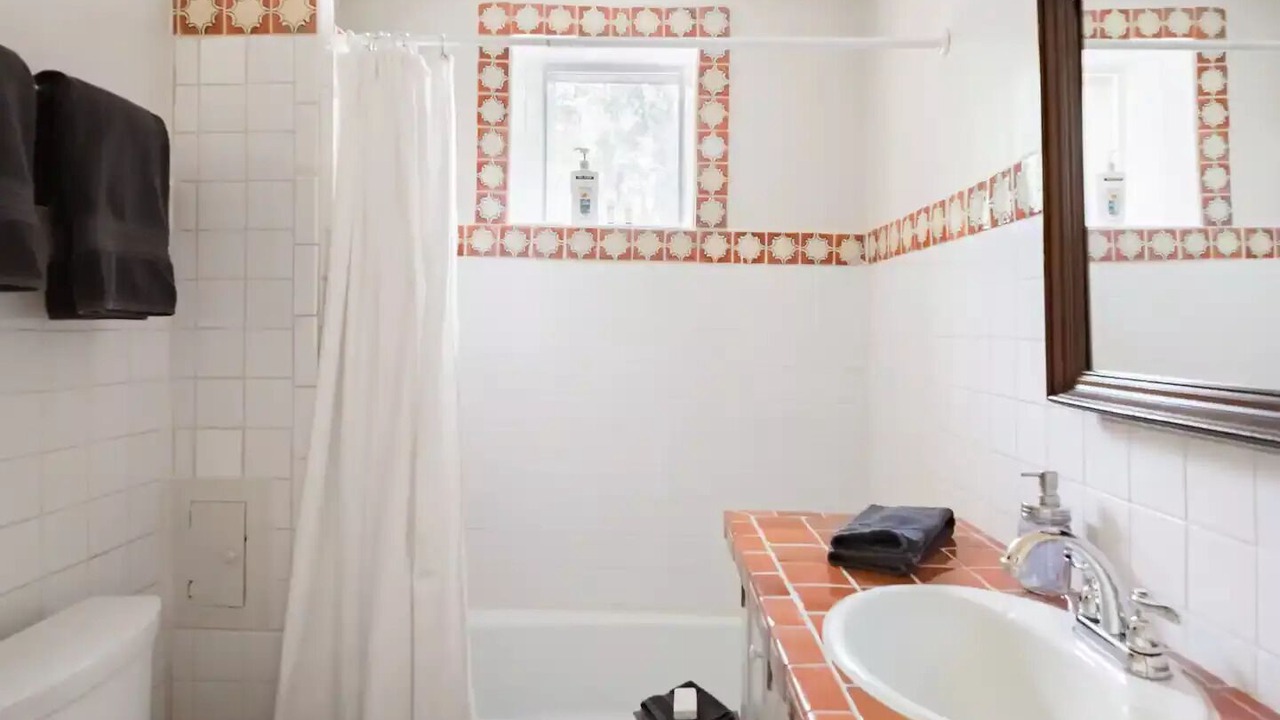 Photo of Bathroom in Historic Eastside
