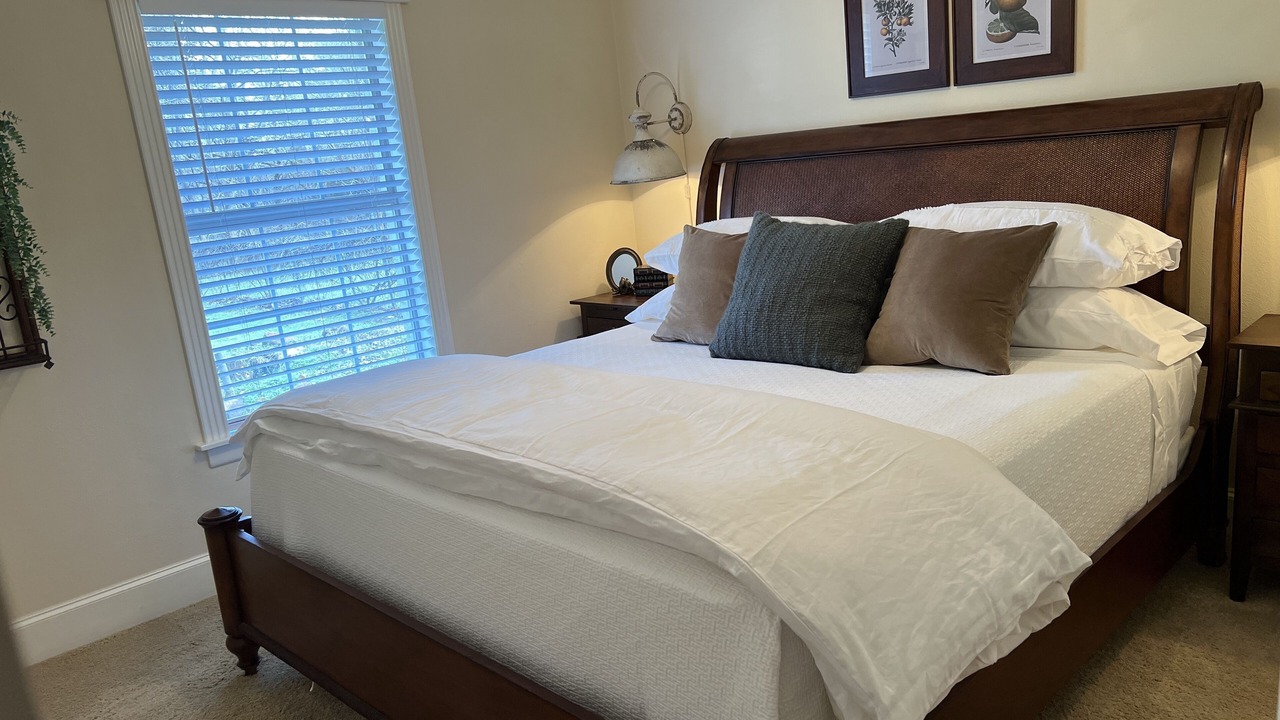 Photo of Bedroom in Colleyville