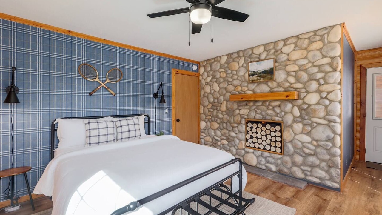 Photo of Bedroom in Dripping Springs