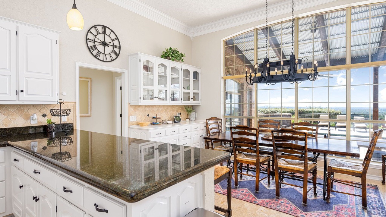 Photo of Kitchen in Helotes
