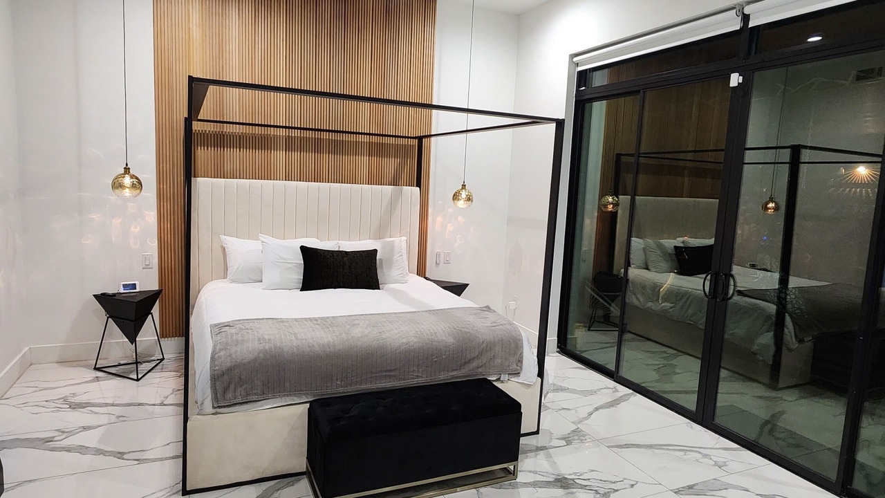 Photo of Bedroom in West Dallas
