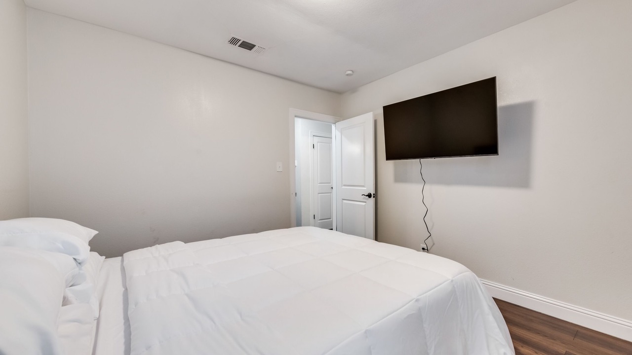 Photo of Bedroom in Carter Riverside