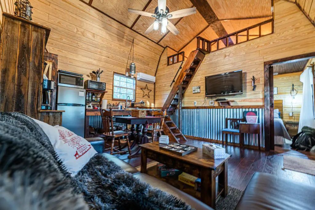 Photo of Livingroom in Oakwood