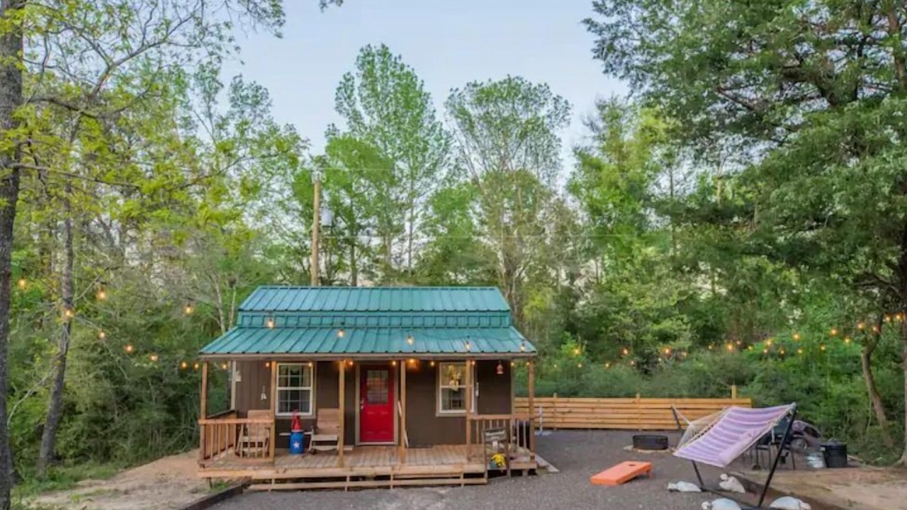Photo of Outdoor in Oakwood