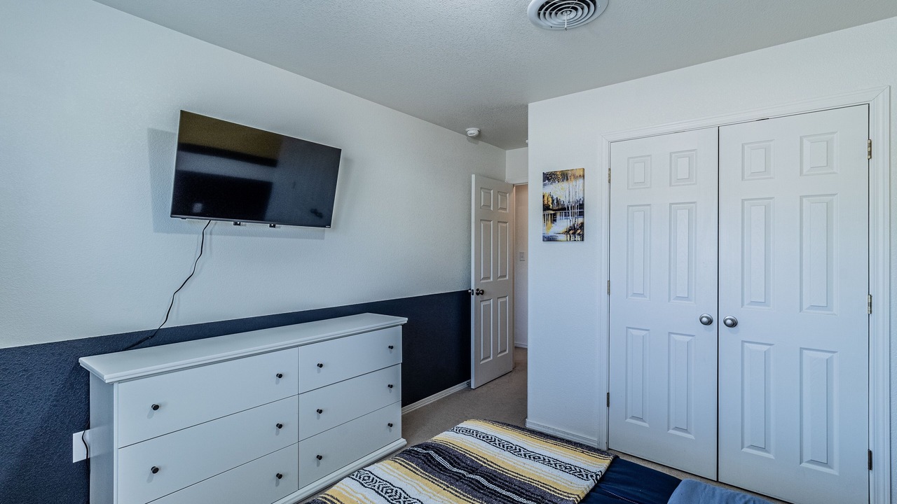 Photo of Bedroom in Aztec