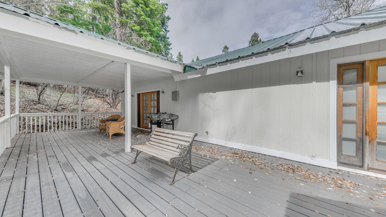 Photo of Patio Balcony in Bear Park