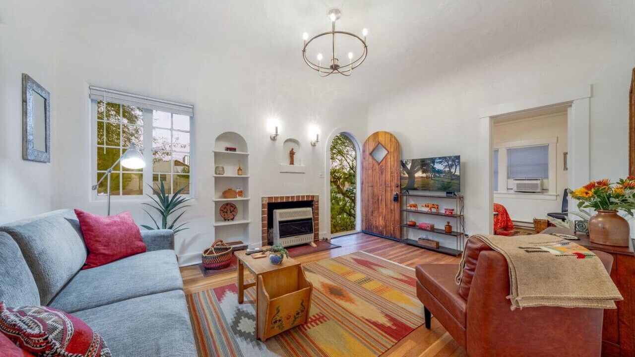 Photo of Bedroom in West University