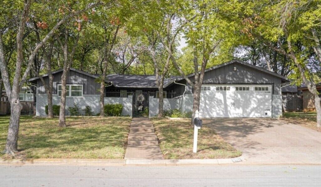 Photo of Outdoor in North Richland Hills