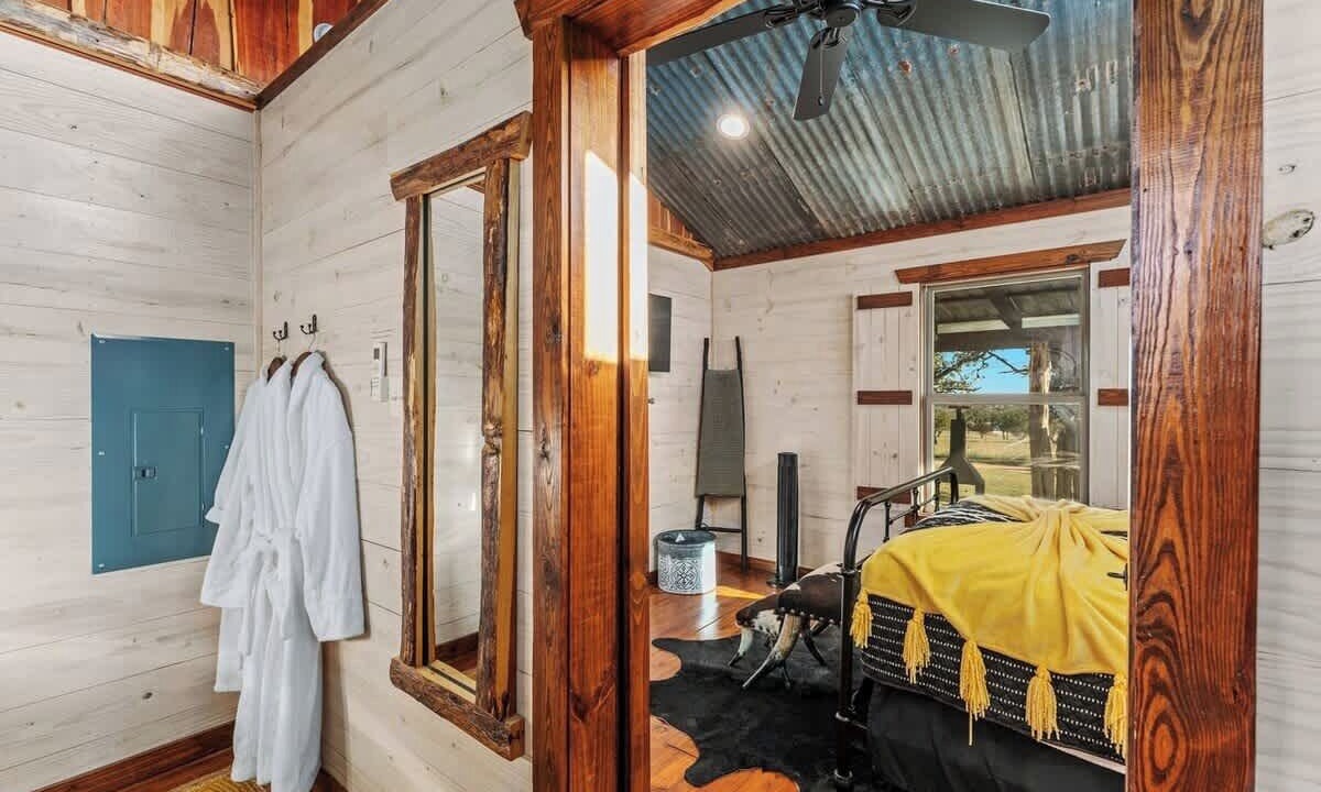 Photo of Bedroom in Fredericksburg