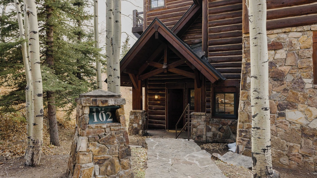 Photo of Outdoor in Mountain Village